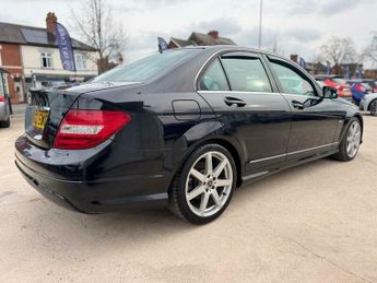 Mercedes-Benz C Class 1.8 C180 BlueEfficiency Sport Saloon 4dr Petrol G-Tronic+ Euro 5