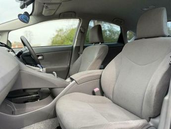 Toyota Prius 1.8 VVT-h Active Hatchback 5dr Petrol Hybrid CVT Euro 6 (s/s) (1