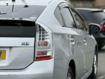 Toyota Prius 1.5 CVT 4dr