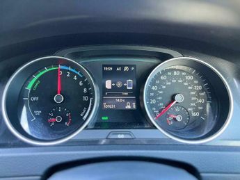 Volkswagen Golf 1.4 TSI GTE Nav DSG Euro 6 (s/s) 5dr