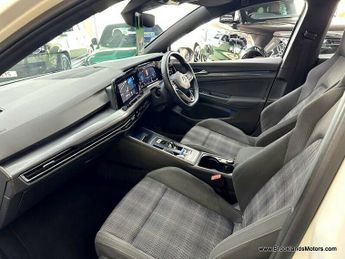 Volkswagen Golf GTD TDI DSG [4X SERVICES, SAT NAV & ADELAIDE ALLOYS]