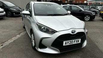 Toyota Yaris Hybrid 1.5 VVT E-CVT Euro 6 (s/s) Auto