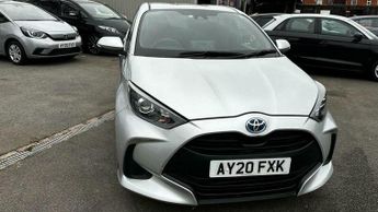 Toyota Yaris Hybrid 1.5 VVT E-CVT Euro 6 (s/s) Auto