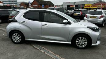 Toyota Yaris Hybrid 1.5 VVT E-CVT Euro 6 (s/s) Auto