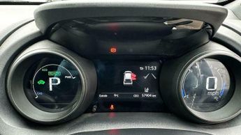 Toyota Yaris Hybrid 1.5 VVT E-CVT Euro 6 (s/s) Auto