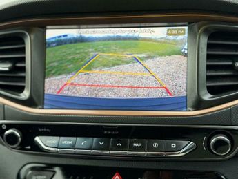 Hyundai Ioniq 28kWh Premium Auto 5dr