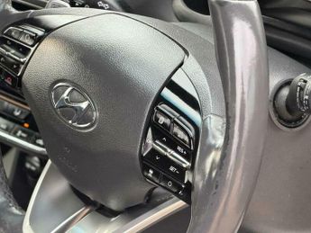 Hyundai Ioniq 28kWh Premium Auto 5dr