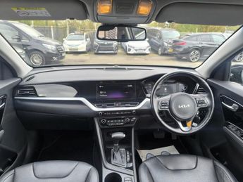 Kia Niro 1.6 Petrol Plug-in Hybrid 2022(22) T-GDi 8.9 kWh Euro 6 (s/s) 5 