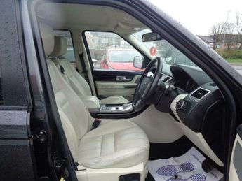 Land Rover Range Rover Sport 3.0 SD V6 HSE Black Auto 4WD Euro 5 5dr