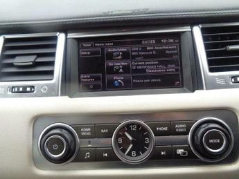 Land Rover Range Rover Sport 3.0 SD V6 HSE Black Auto 4WD Euro 5 5dr