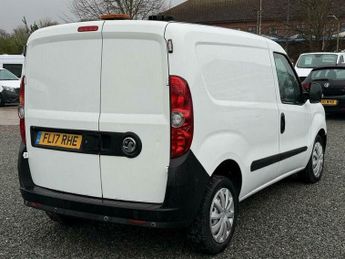 Vauxhall Combo 1.3 CDTi 2300 ecoFLEX 16v FWD L1 H1 (s/s) 3dr