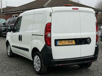 Vauxhall Combo 1.3 CDTi 2300 ecoFLEX 16v FWD L1 H1 (s/s) 3dr