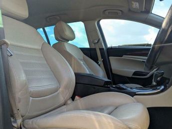 Vauxhall Insignia 2.0 CDTi Elite Nav Sports Tourer Auto Euro 5 5dr