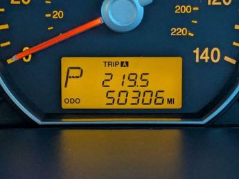 Kia Carens 2.0 CRDi GS 5dr (7 Seats)