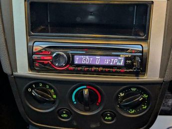 Ford Fiesta 1.6 Chequered Flag 3dr