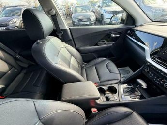 Kia Niro 1.6 GDi 8.9kWh 3 DCT Euro 6 (s/s) 5dr