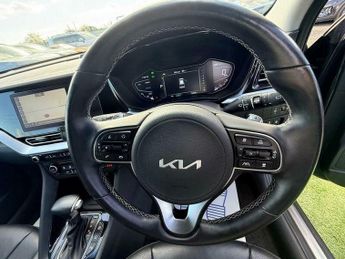 Kia Niro 1.6 GDi 8.9kWh 3 DCT Euro 6 (s/s) 5dr