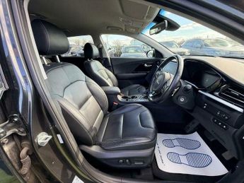 Kia Niro 1.6 GDi 8.9kWh 3 DCT Euro 6 (s/s) 5dr