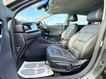 Kia Niro 1.6 GDi 8.9kWh 3 DCT Euro 6 (s/s) 5dr