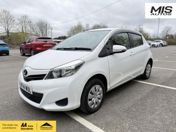 Toyota Yaris 1.33 Dual VVT-i Icon Hatchback 5dr Petrol Multidrive S Euro 5 (9