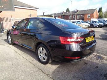 Skoda Superb 1.6 TDI S Euro 6 (s/s) 5dr