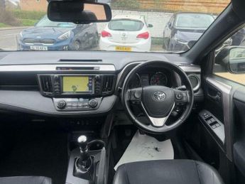Toyota RAV4 2.0 D-4D Icon Euro 6 (s/s) 5dr (Safety Sense, Nav)