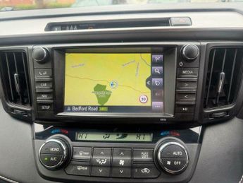 Toyota RAV4 2.0 D-4D Icon Euro 6 (s/s) 5dr (Safety Sense, Nav)