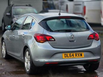 Vauxhall Astra 1.6 16v SRi Euro 5 5dr