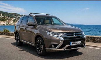 Mitsubishi Outlander 2.0h 12kWh 5hs CVT 4WD Euro 6 (s/s) 5dr