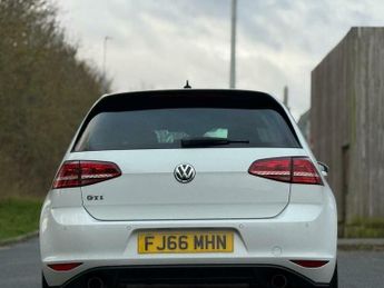 Volkswagen Golf GTi VW Golf 2.0 TSI GTI 5dr Petrol DSG