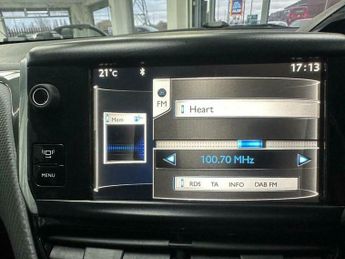 Peugeot 2008 1.2 VTi Allure Euro 5 5dr