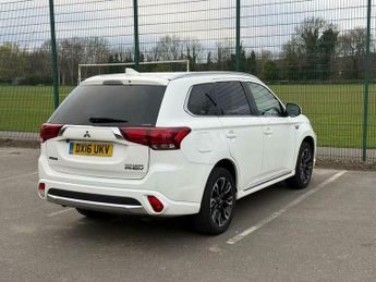 Mitsubishi Outlander 2.0h 12kWh GX3h+ CVT 4WD Euro 6 (s/s) 5dr