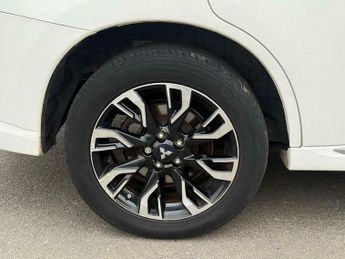Mitsubishi Outlander 2.0h 12kWh GX3h+ CVT 4WD Euro 6 (s/s) 5dr