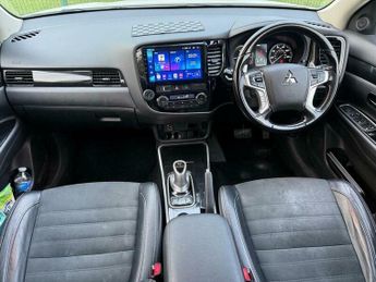 Mitsubishi Outlander 2.0h 12kWh GX3h+ CVT 4WD Euro 6 (s/s) 5dr