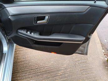 Mercedes B Class E220 BLUETEC SE