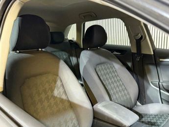 Audi A3 1.6 TDI SE Sportback S Tronic Euro 5 (s/s) 5dr