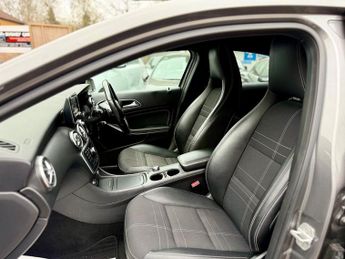 Mercedes-Benz A Class 1.6 A180 Sport Hatchback 5dr Petrol 7G-DCT Euro 6 (s/s) (122 ps)