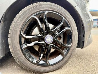 Mercedes-Benz A Class 1.6 A180 Sport Hatchback 5dr Petrol 7G-DCT Euro 6 (s/s) (122 ps)