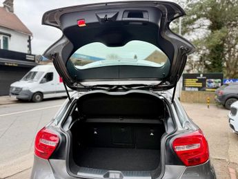 Mercedes-Benz A Class 1.6 A180 Sport Hatchback 5dr Petrol 7G-DCT Euro 6 (s/s) (122 ps)