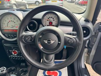 MINI Cooper 1.6i 16V 122BHP Cooper Chili Pack **FULL Service History / Smart