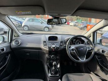 Ford Fiesta 1.0T EcoBoost Titanium Euro 6 (s/s) 5dr