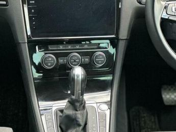 Volkswagen Golf 1.4 TSI SE Nav DSG Euro 6 (s/s) 5dr