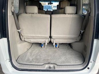 Nissan Serena 2.0 G S-Hybrid 8 Seater