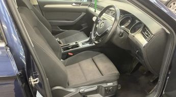 Volkswagen Passat 2.0 TDI BlueMotion Tech SE Business DSG Euro 6 (s/s) 4dr