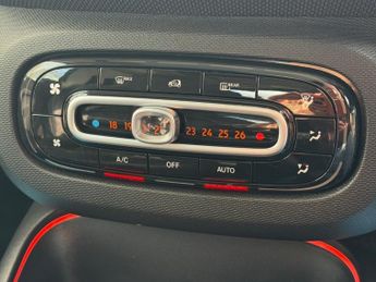 Smart ForTwo 17.6kWh Exclusive Auto 2dr