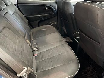 Kia Venga 1.6 2 MPV 5dr Petrol Auto Euro 5 (123 bhp)