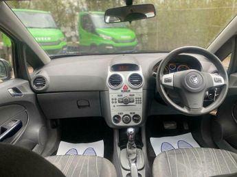 Vauxhall Corsa 1.4i 16v Exclusiv 5dr