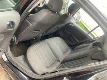 Vauxhall Corsa 1.4i 16v Exclusiv 5dr