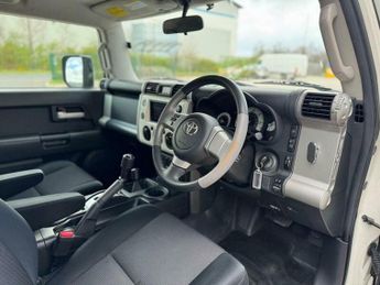 Toyota FJ Cruiser 