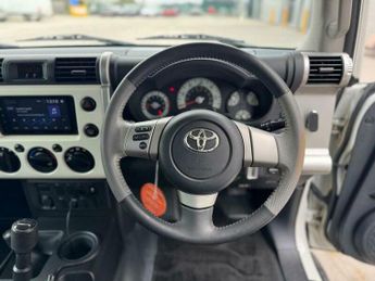 Toyota FJ Cruiser 